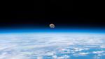 thumbnails/thumbnail_20220412-WaningGibbous_EN-US4639615556_UHD